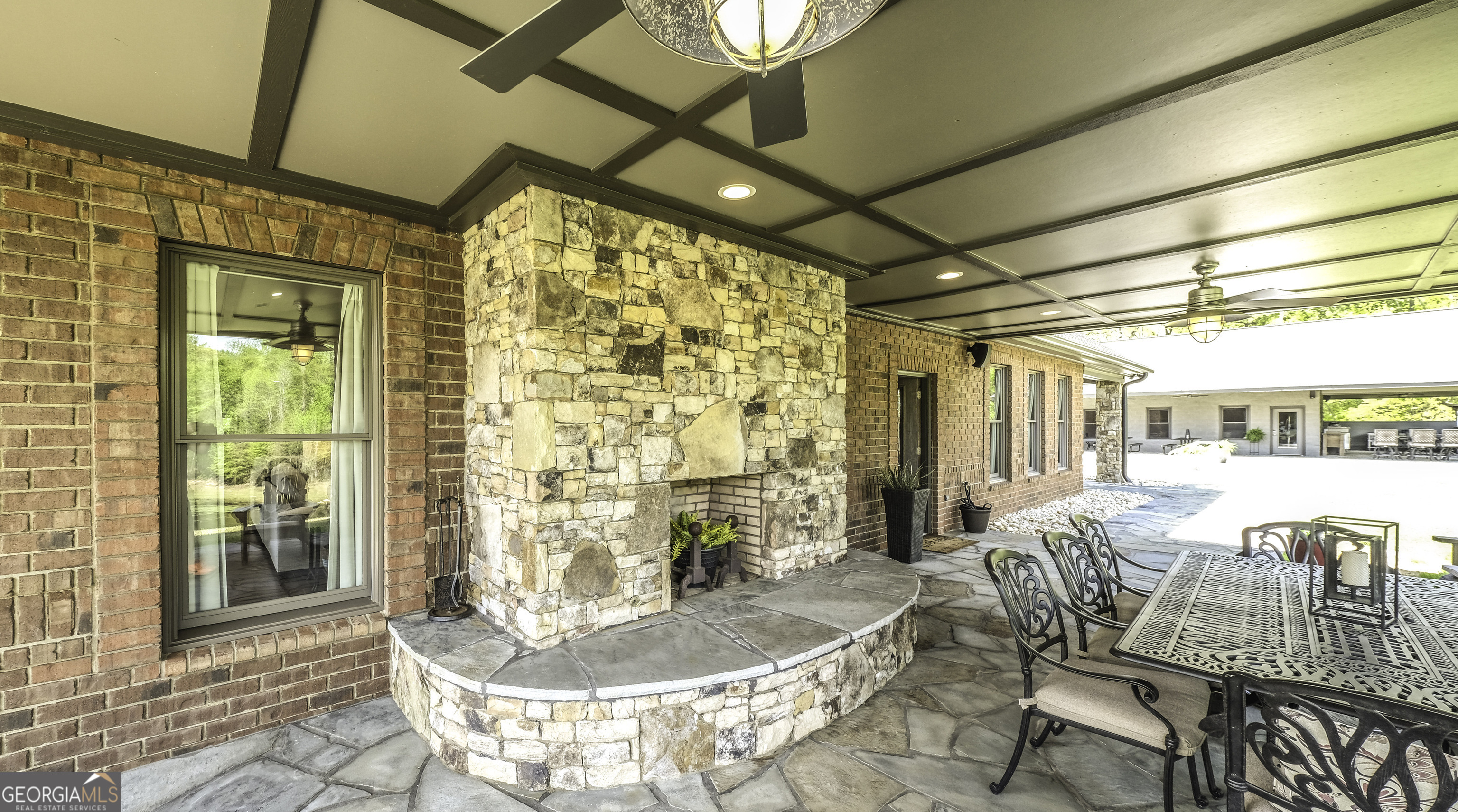1600 Happy Hollow Road Roopville GA 30170