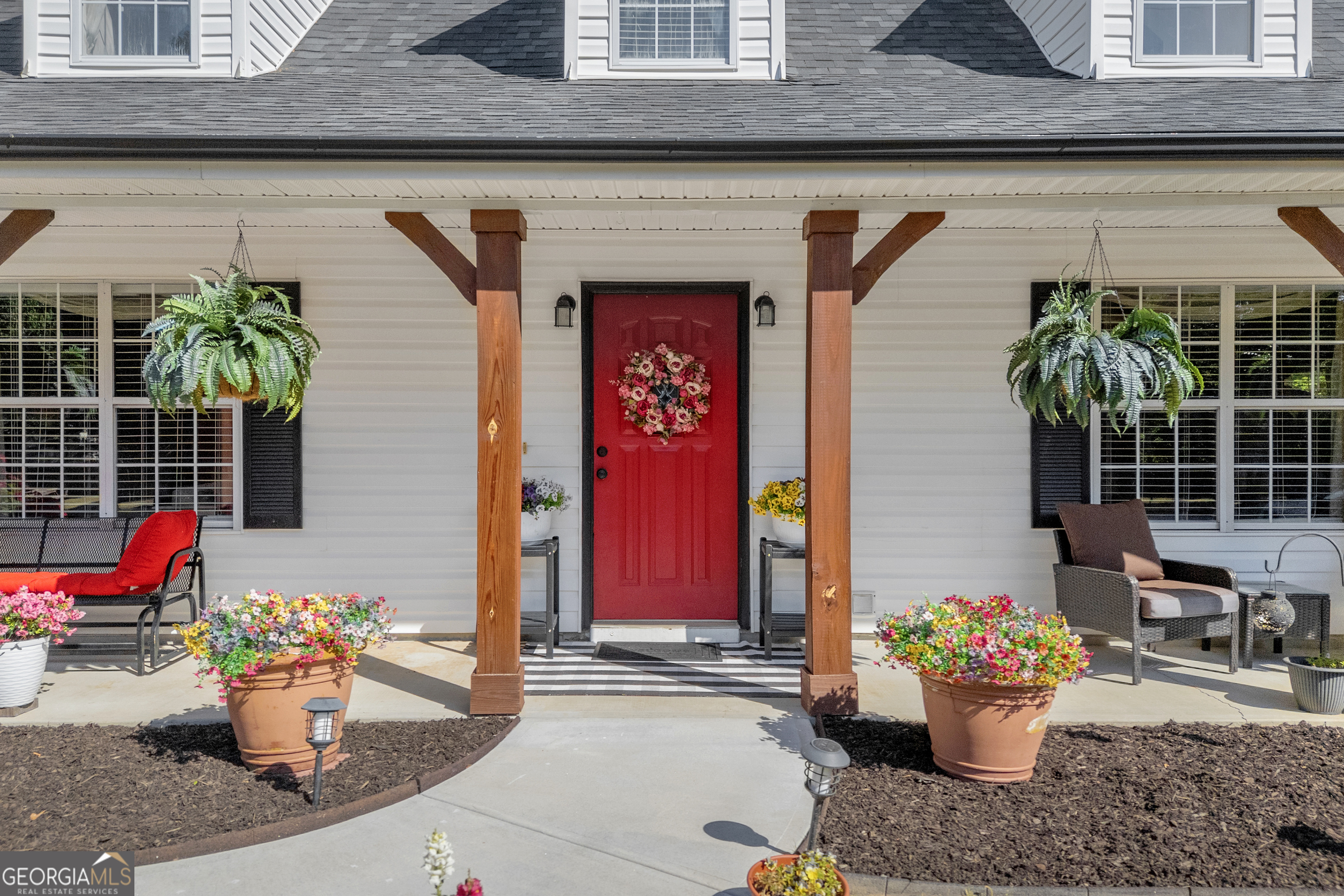 241 Fox Run Loganville GA 30052