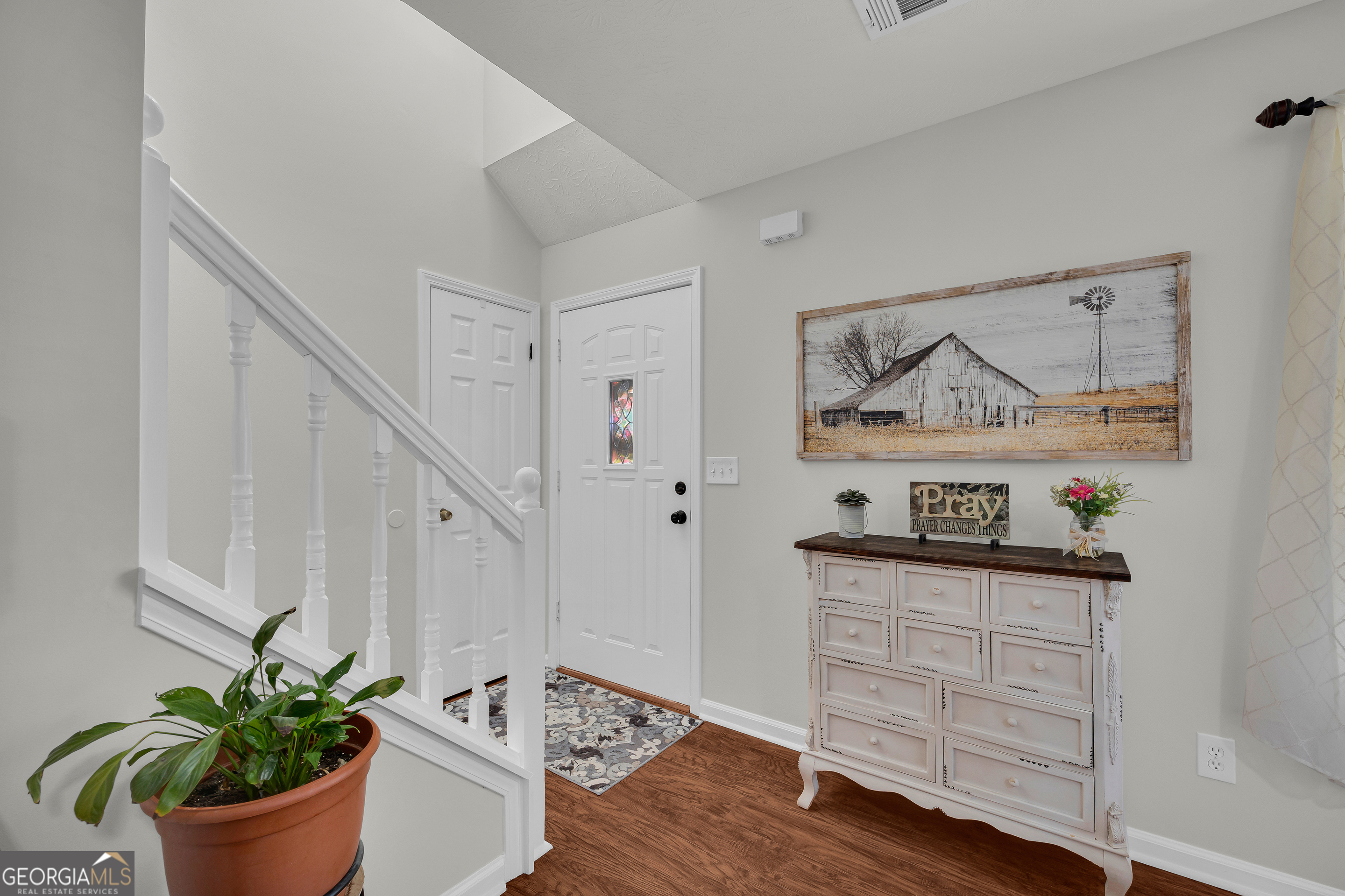 241 Fox Run Loganville GA 30052
