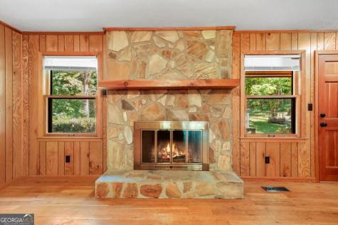 509 Ponderosa Road Ellijay GA 30540