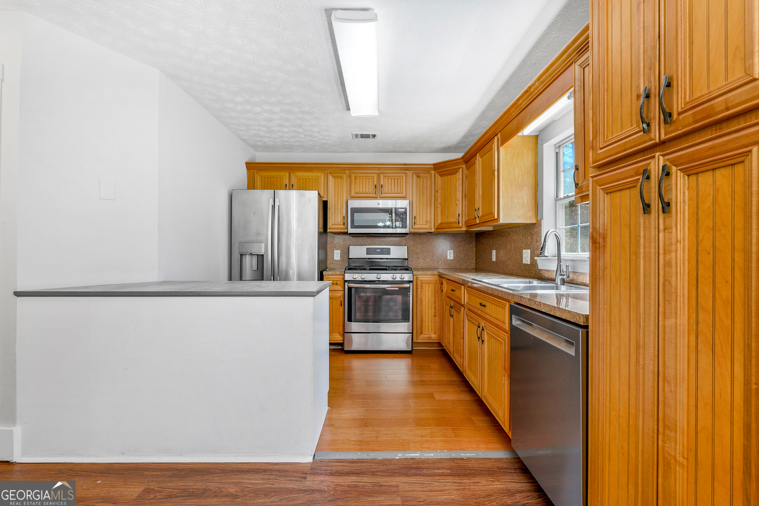 108 Nicki Court Hampton GA 30228