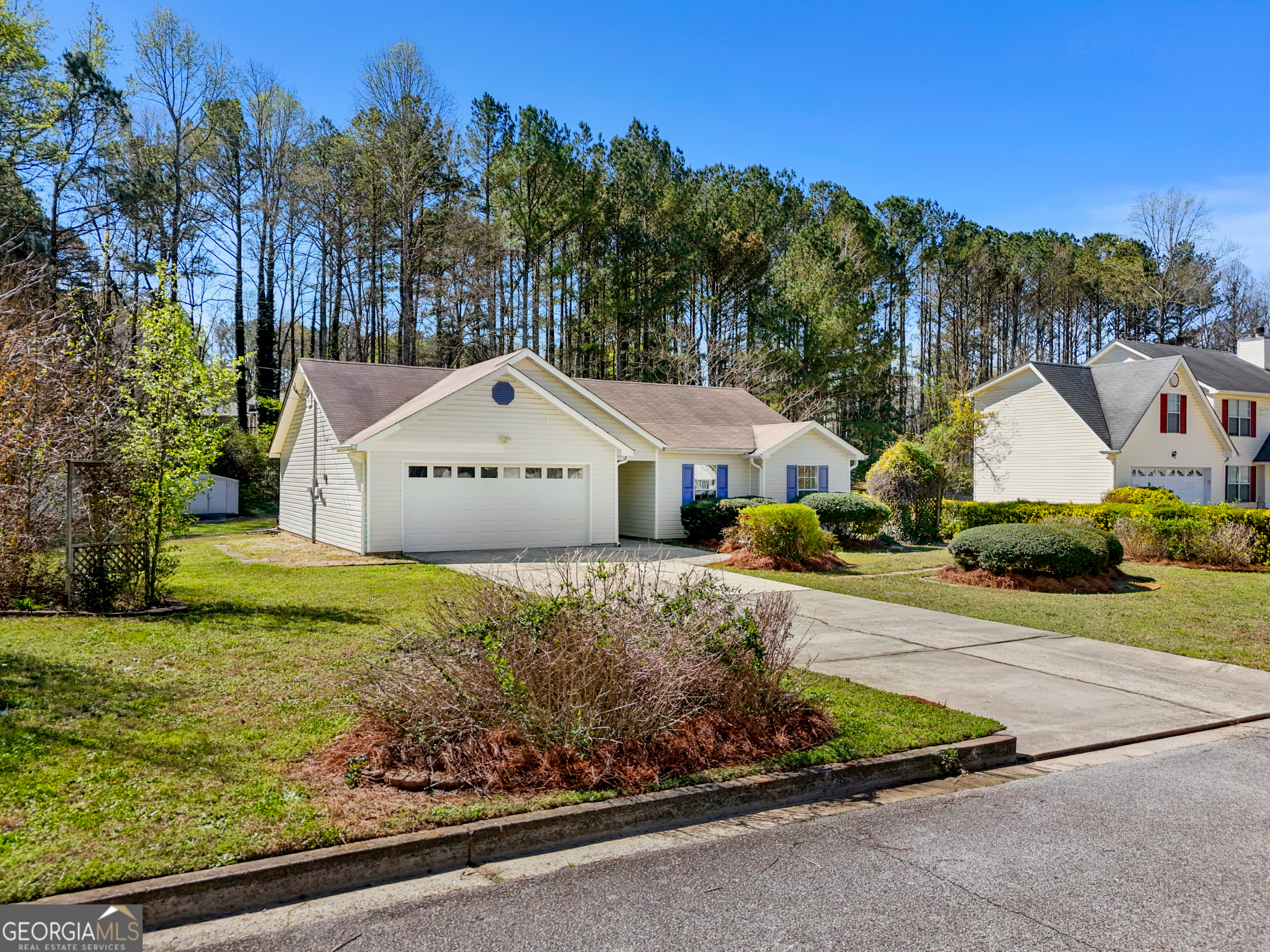 108 Nicki Court Hampton GA 30228
