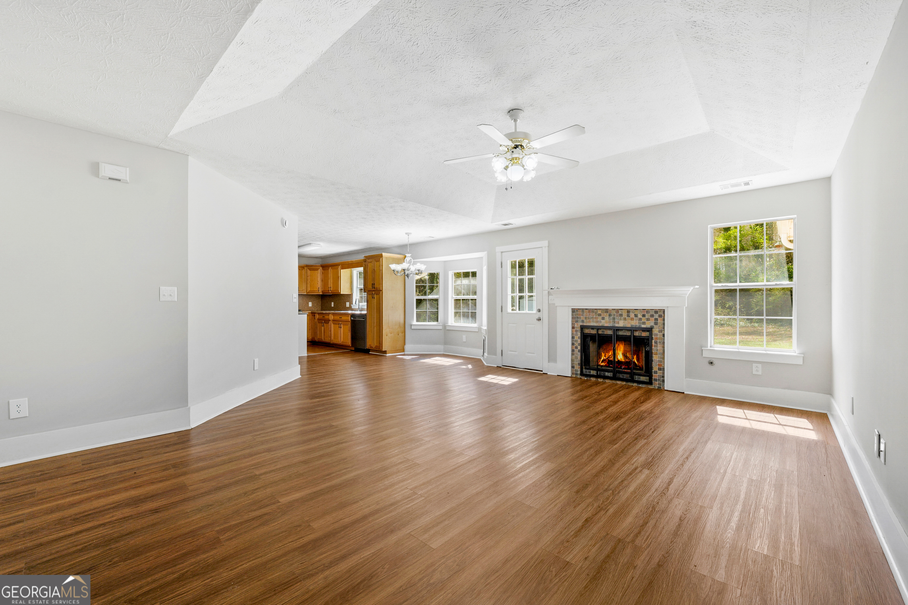 108 Nicki Court Hampton GA 30228