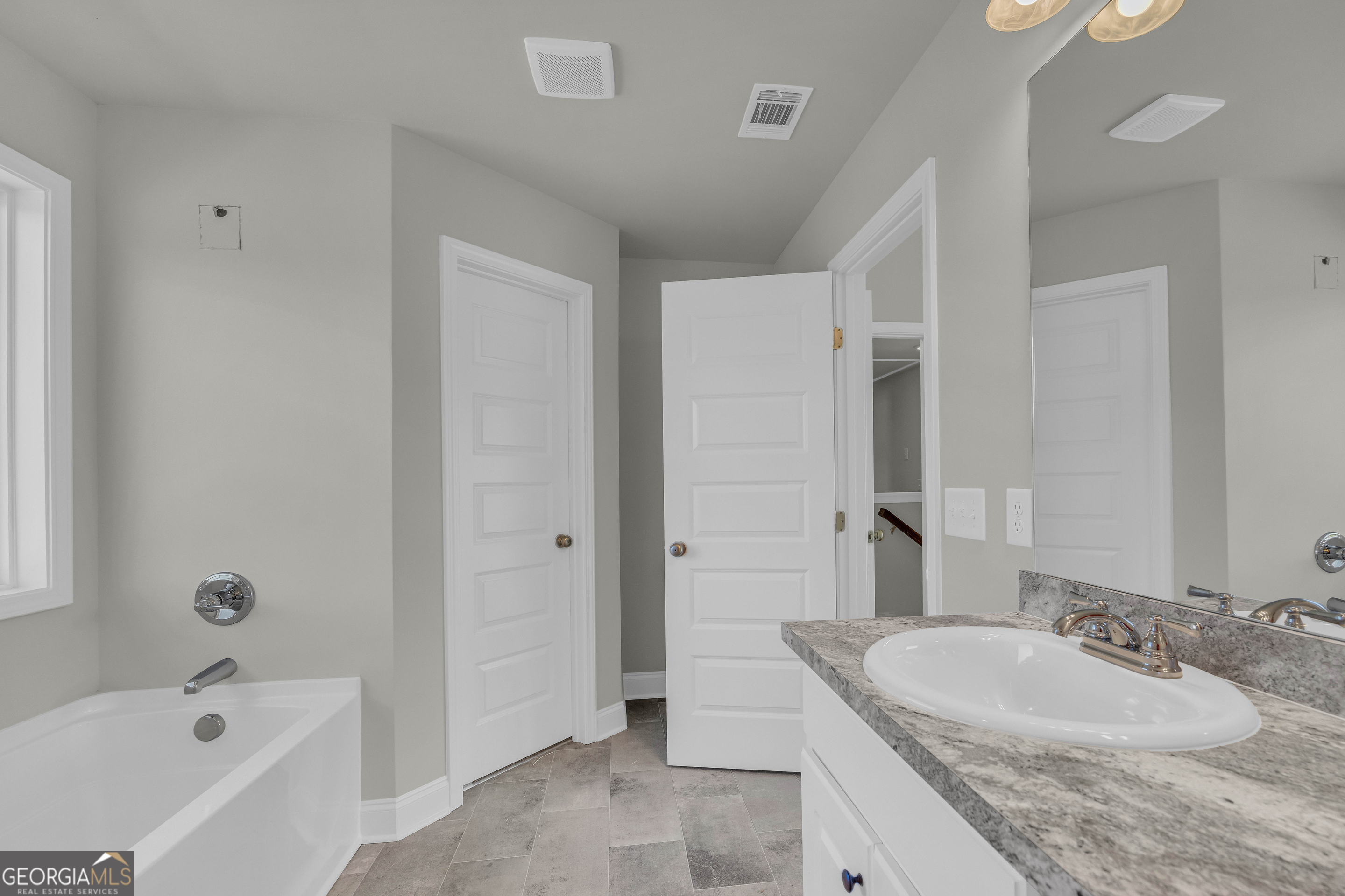 62 Sewell Road Lavonia GA 30553