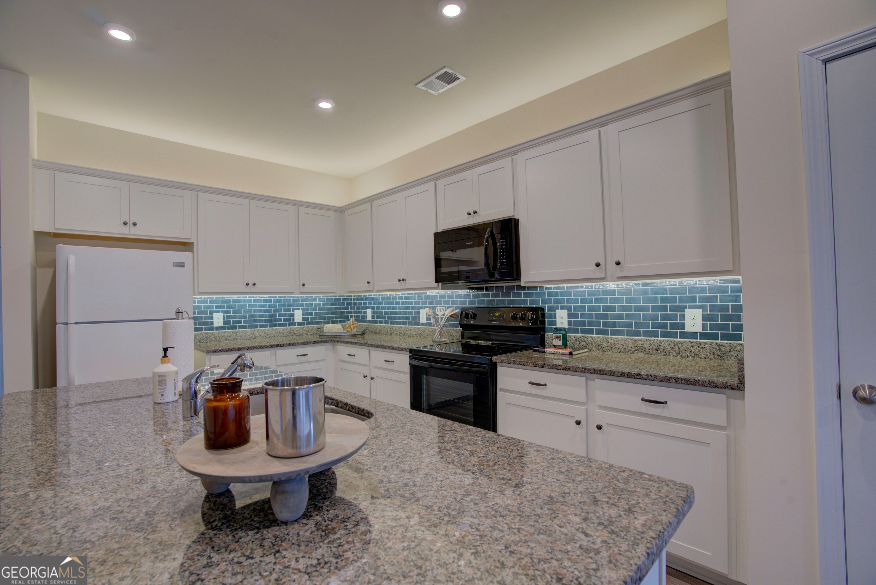 12 Applewood Drive NE Rome GA 30165