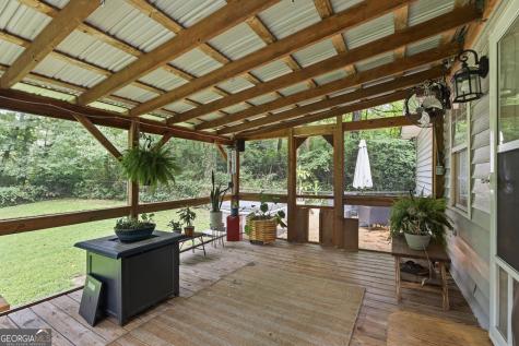 221 Oakdale Drive Cornelia GA 30531