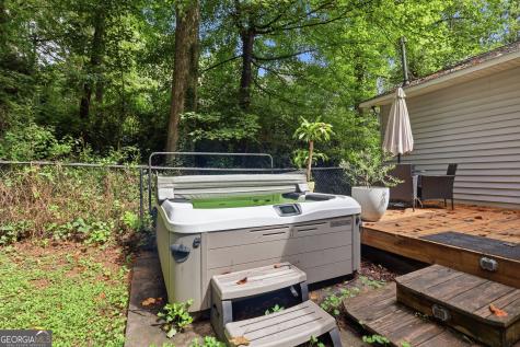 221 Oakdale Drive Cornelia GA 30531