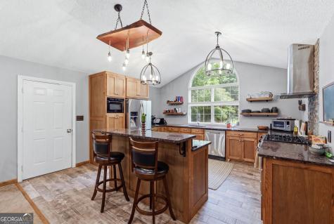 221 Oakdale Drive Cornelia GA 30531