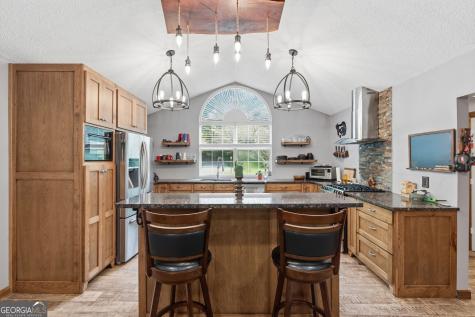221 Oakdale Drive Cornelia GA 30531