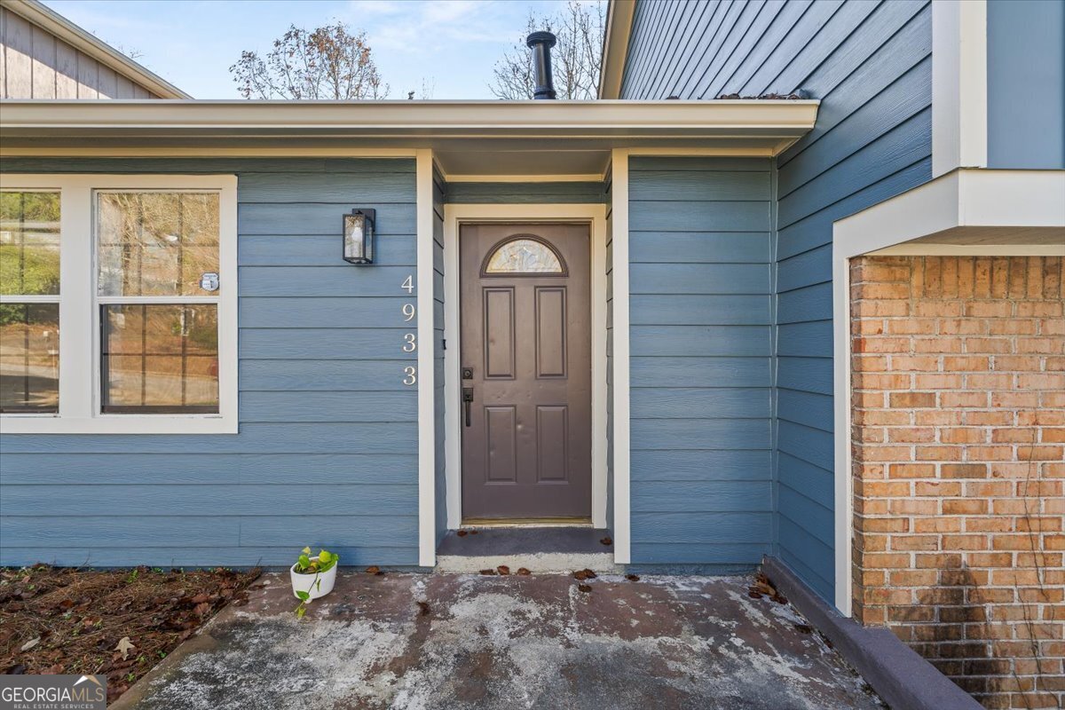 4933 Park West Drive Stone Mountain GA 30088