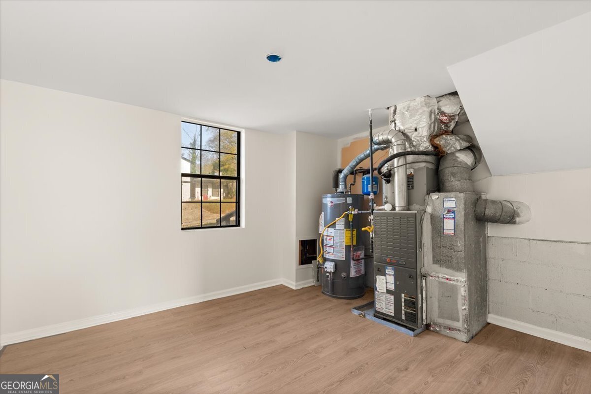 4933 Park West Drive Stone Mountain GA 30088