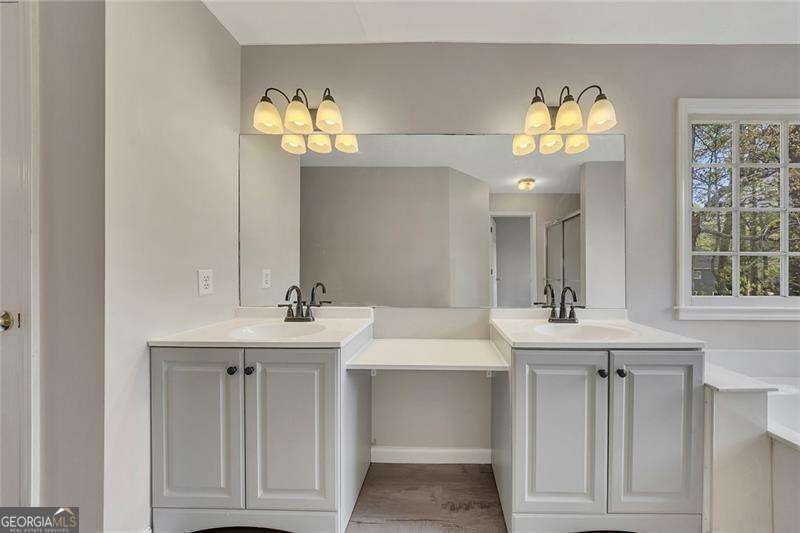 6321 Woodlore Drive NW Acworth GA 30101