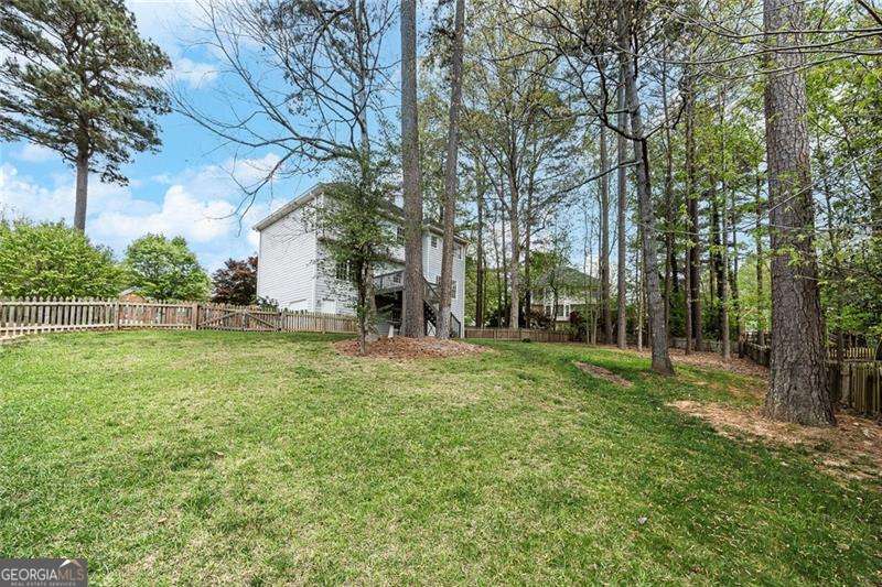 6321 Woodlore Drive NW Acworth GA 30101