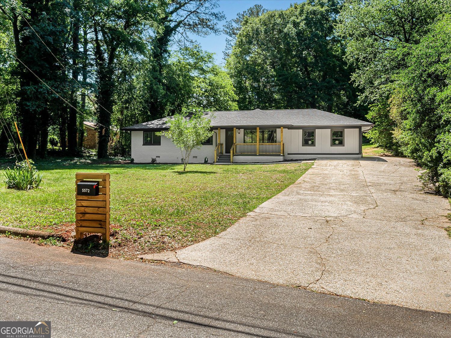 5572 Andrew Drive Mableton GA 30126