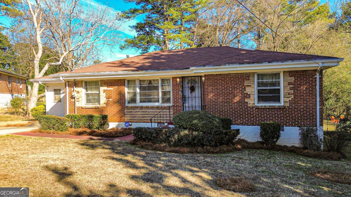 2162 Holly Hill Drive Decatur GA 30032