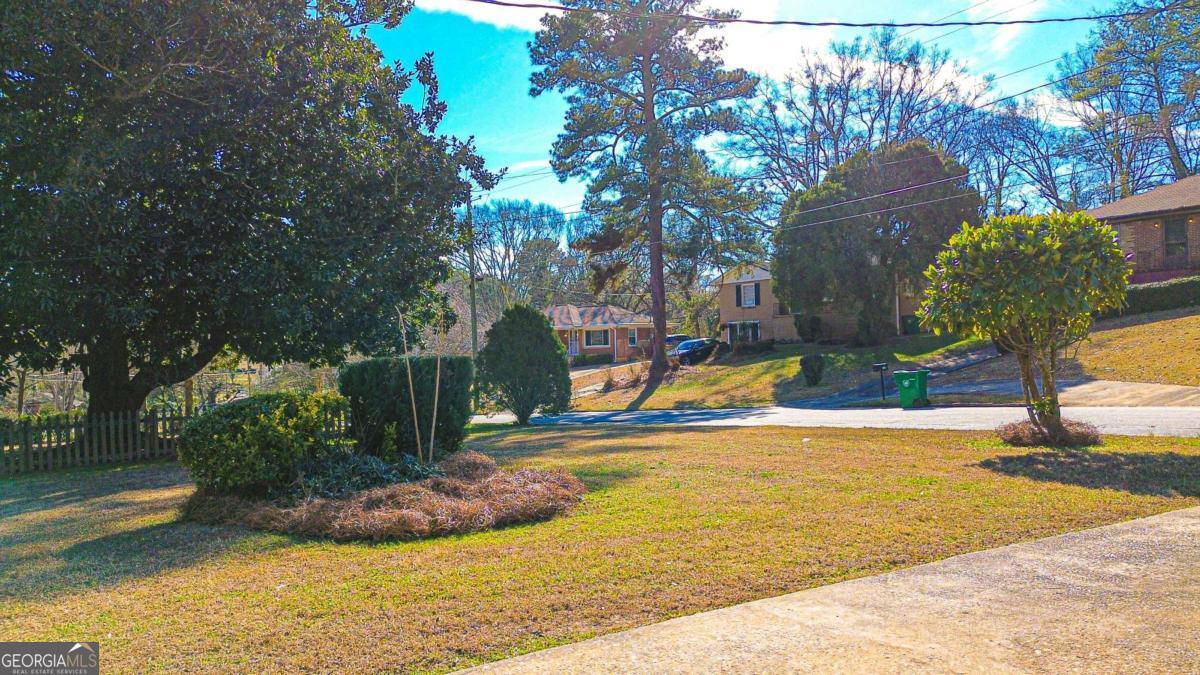 2162 Holly Hill Drive Decatur GA 30032