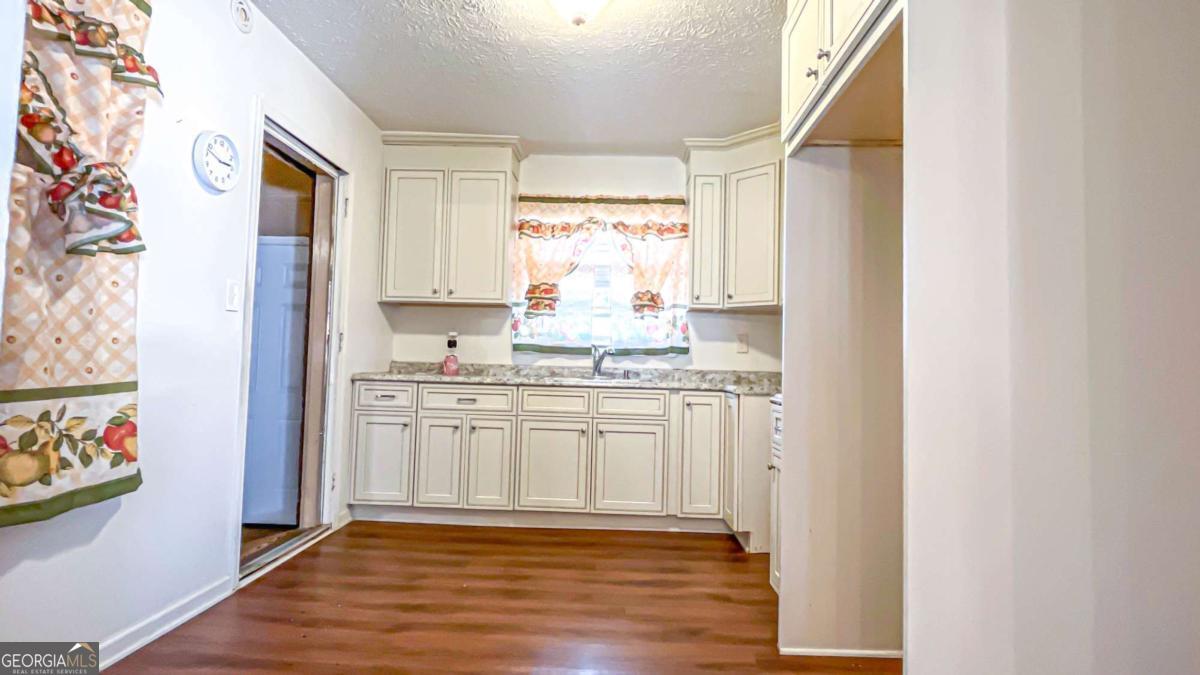 2162 Holly Hill Drive Decatur GA 30032