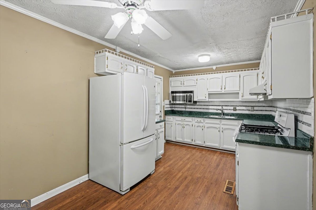 3012 Sasanqua Lane SW Marietta GA 30008