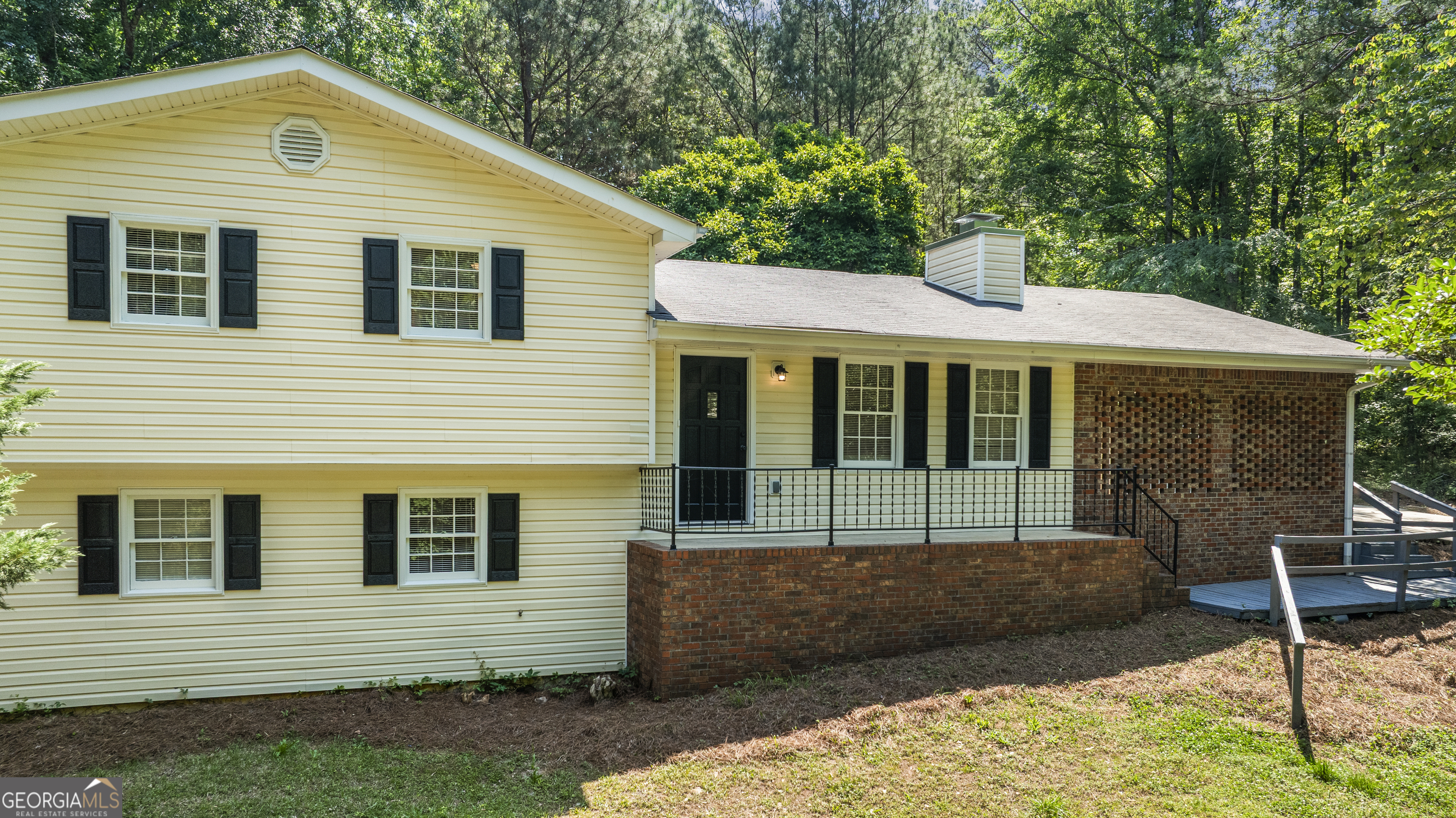 134 N Lake Drive Lagrange GA 30240