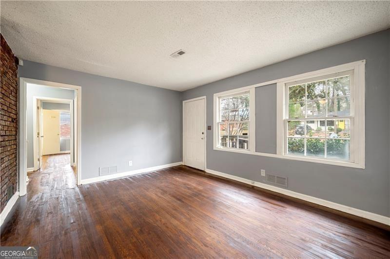 1089 Indale Place SW Atlanta GA 30310