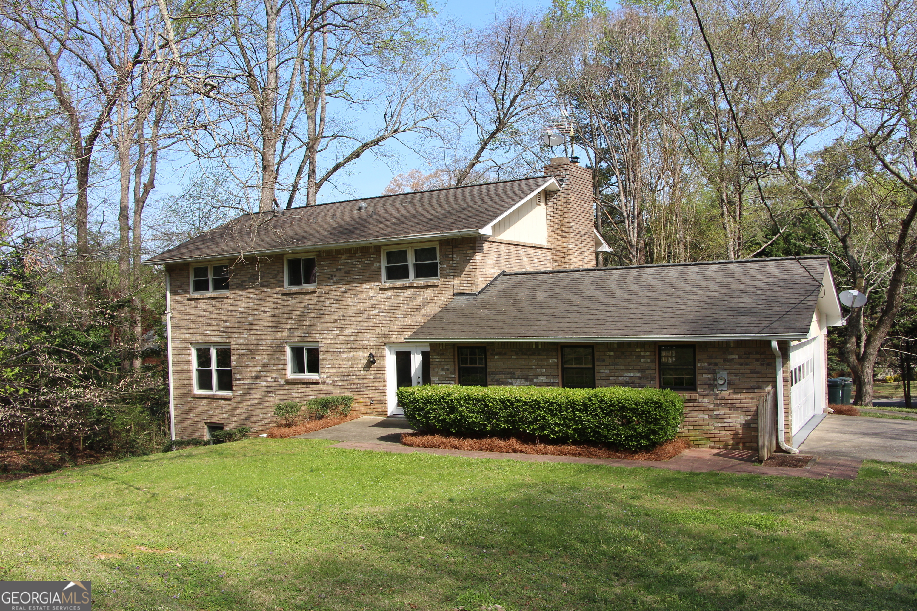 620 Oakstone Way Roswell GA 30075