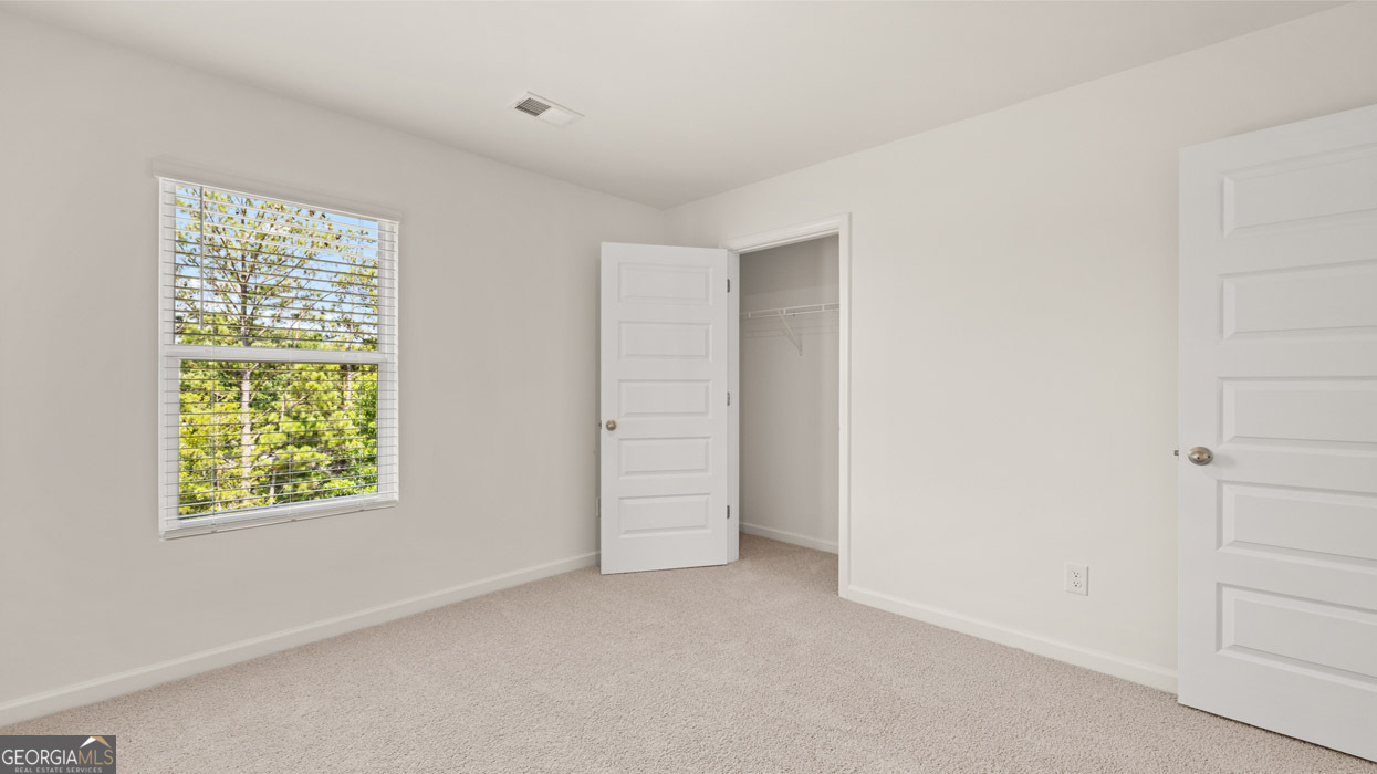 77 White Spruce Way Newnan GA 30265