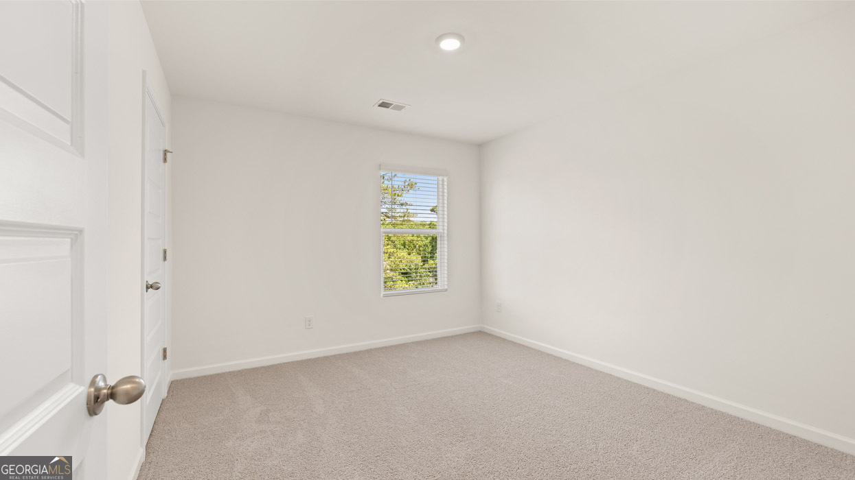 77 White Spruce Way Newnan GA 30265