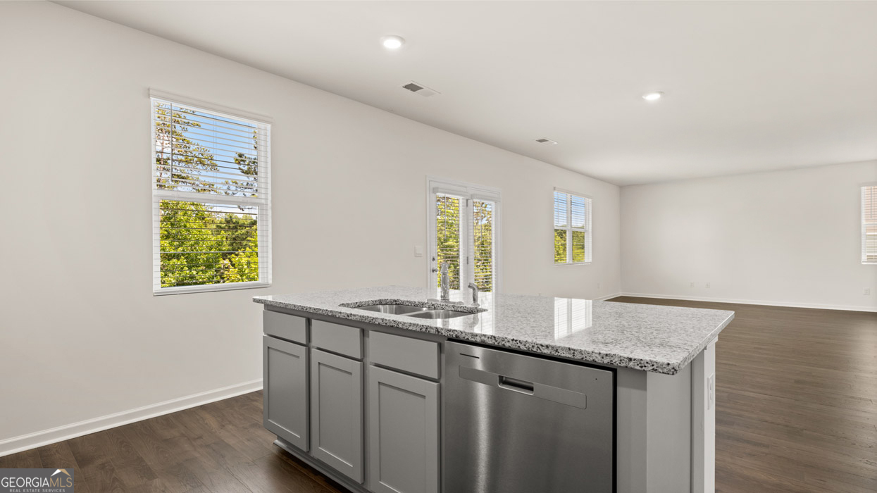 77 White Spruce Way Newnan GA 30265