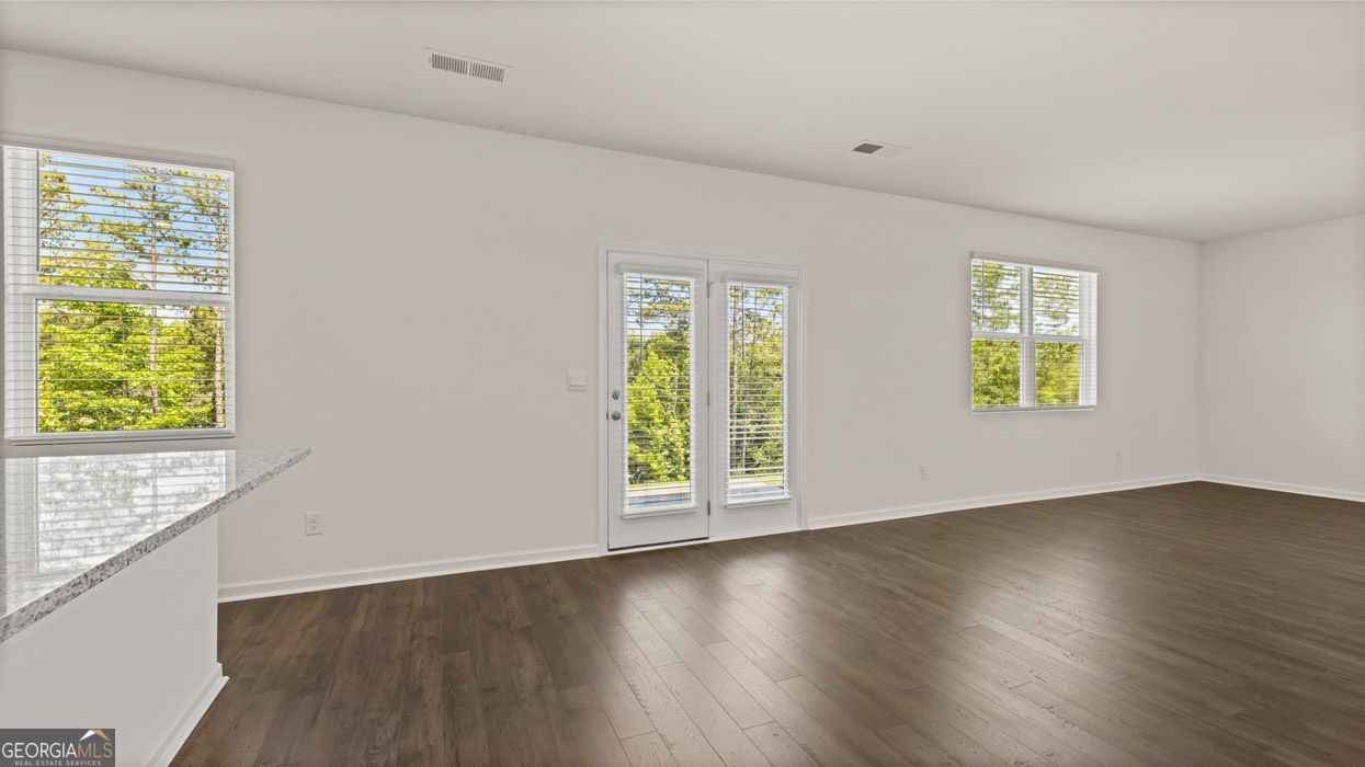 77 White Spruce Way Newnan GA 30265
