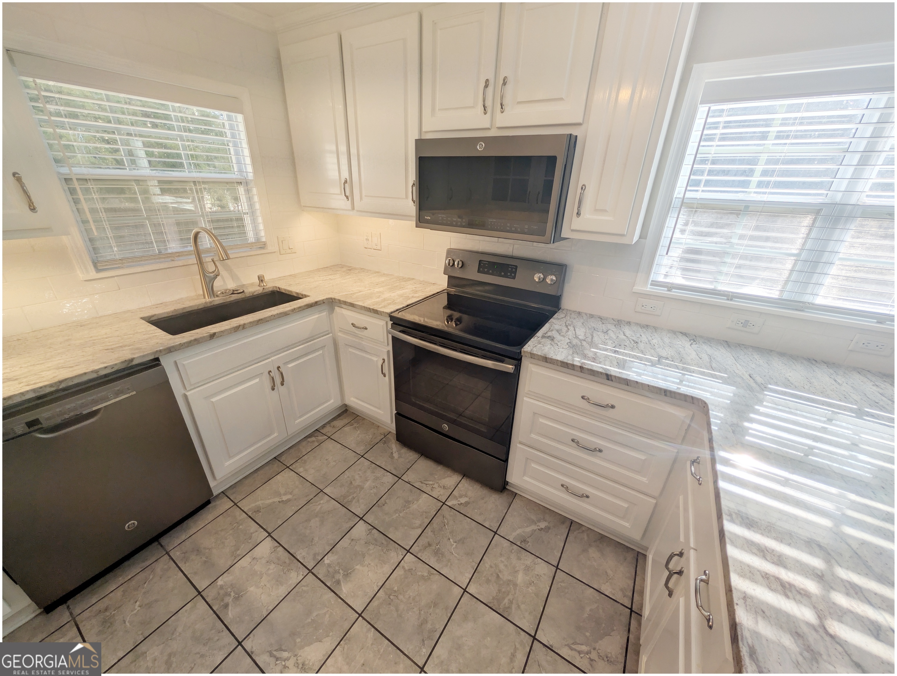 104 Ivey Way Warner Robins GA 31088