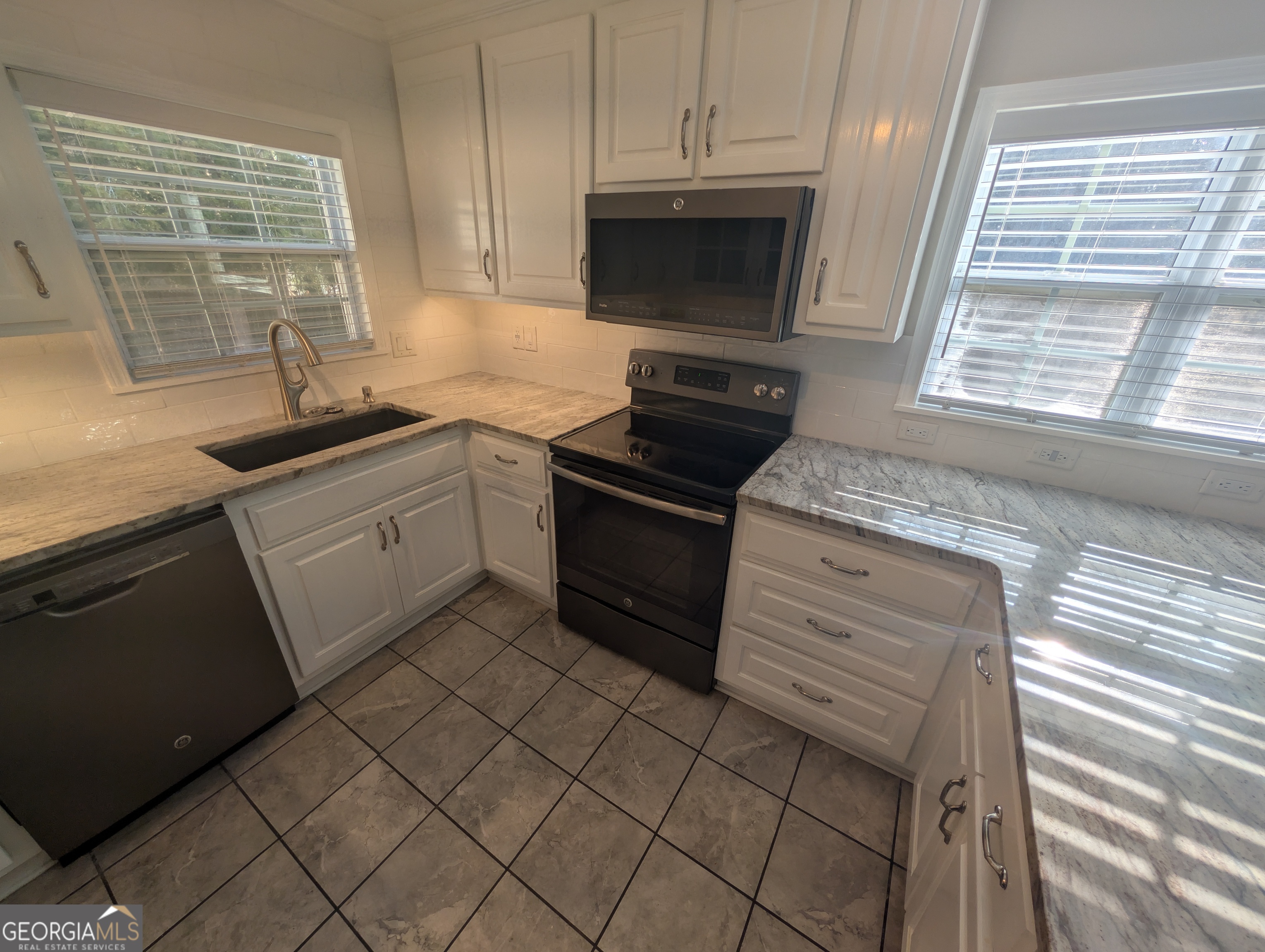 104 Ivey Way Warner Robins GA 31088