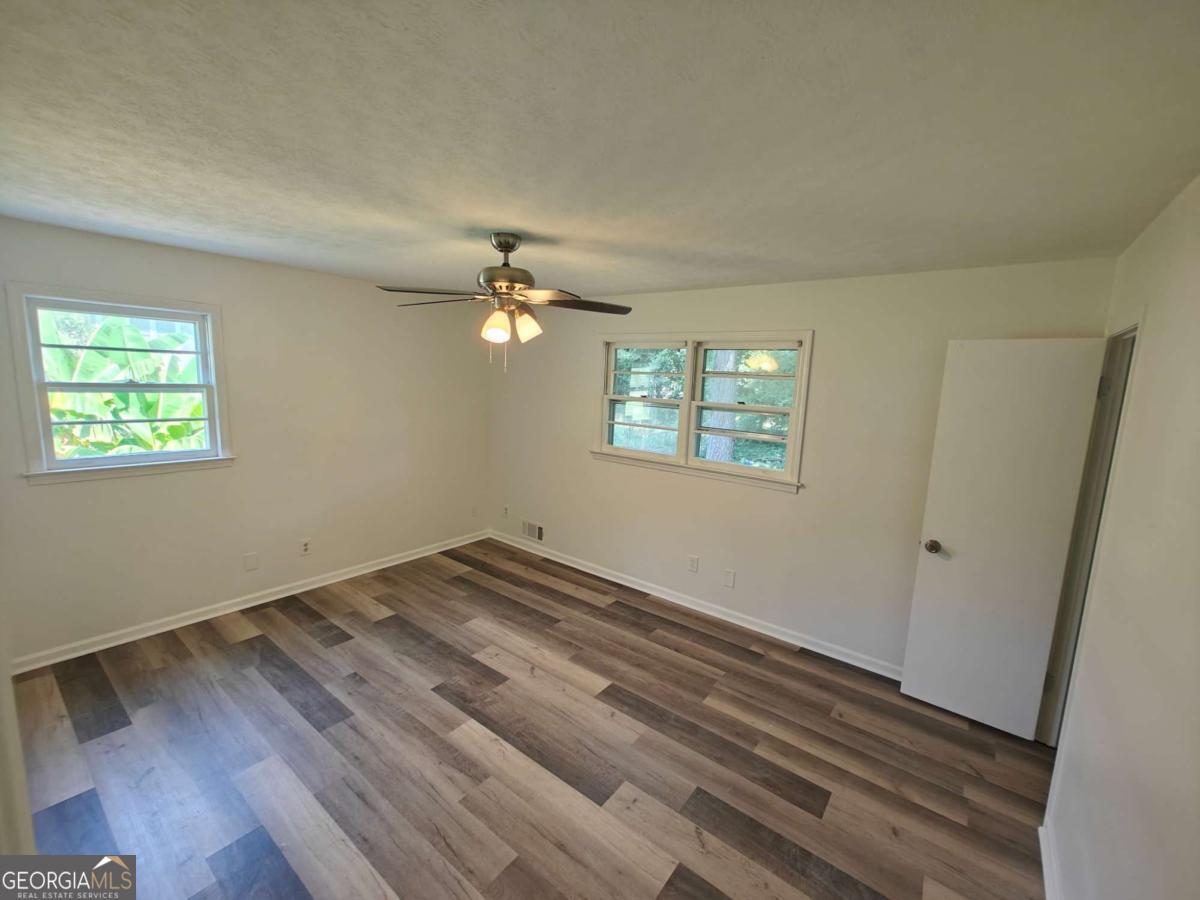 1296 Scenic Way SW Lilburn GA 30047