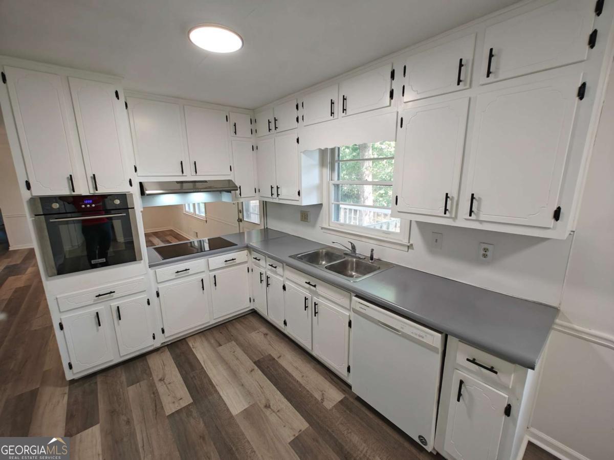 1296 Scenic Way SW Lilburn GA 30047