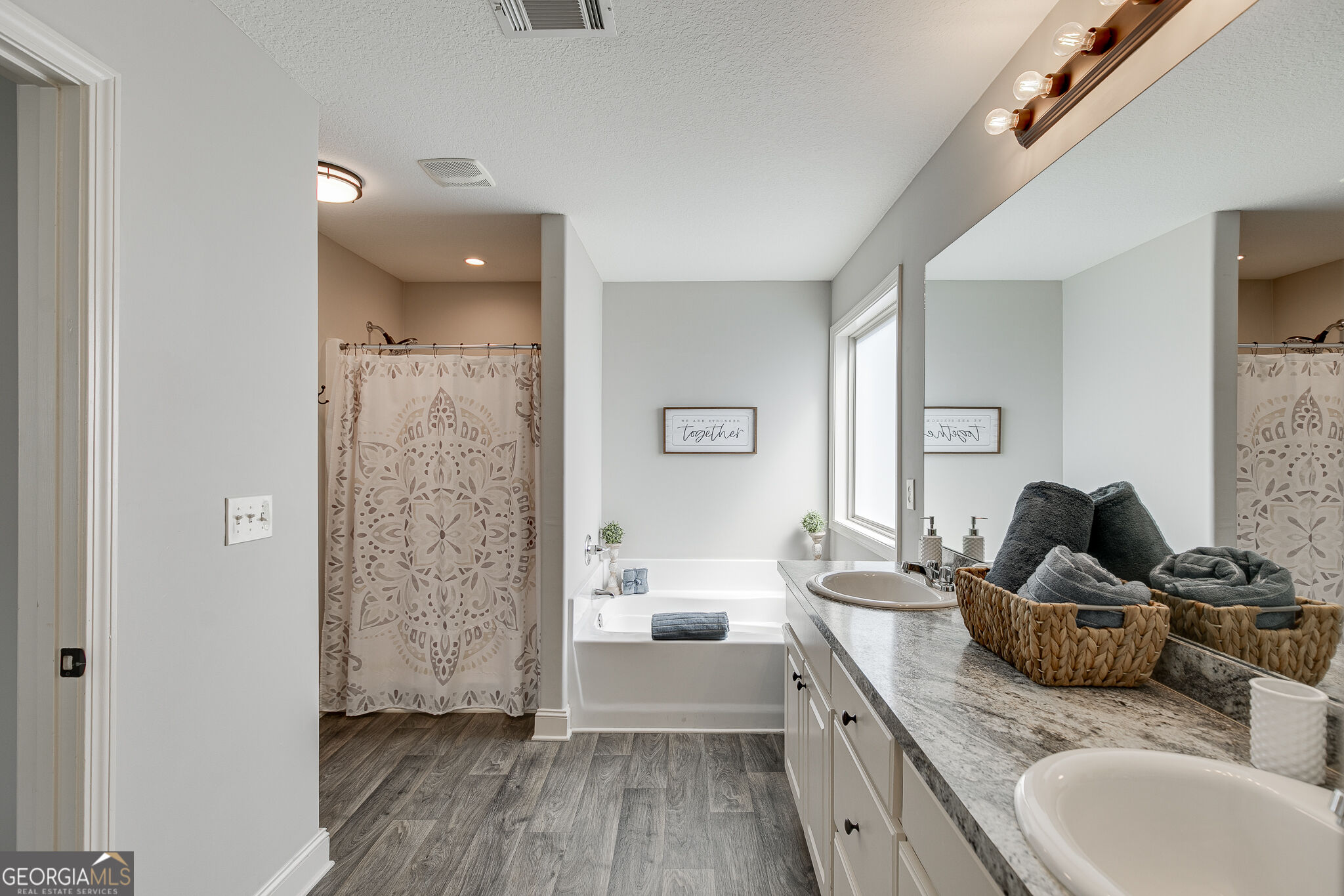 128 Waterford Glen Drive Lula GA 30554