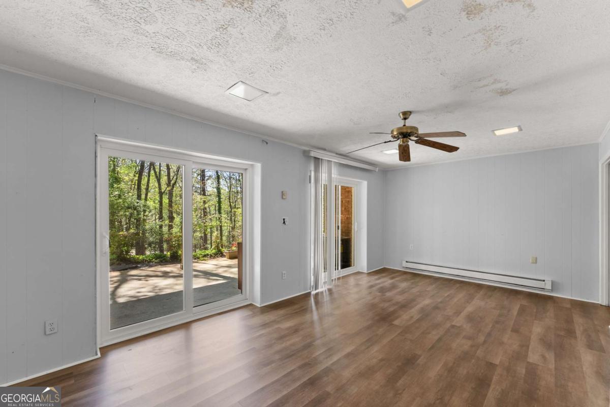 6500 Gaines Ferry Unit H9 Flowery Branch GA 30542