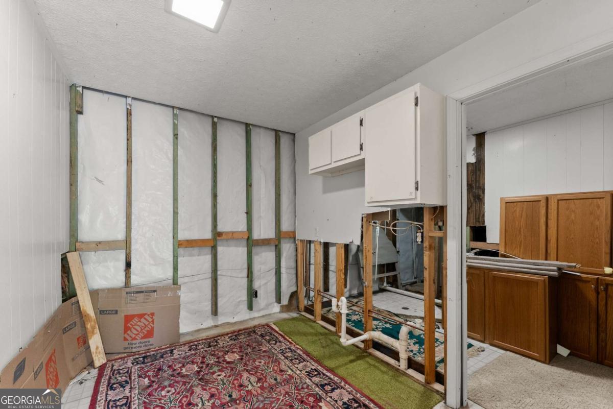 6500 Gaines Ferry Unit H9 Flowery Branch GA 30542