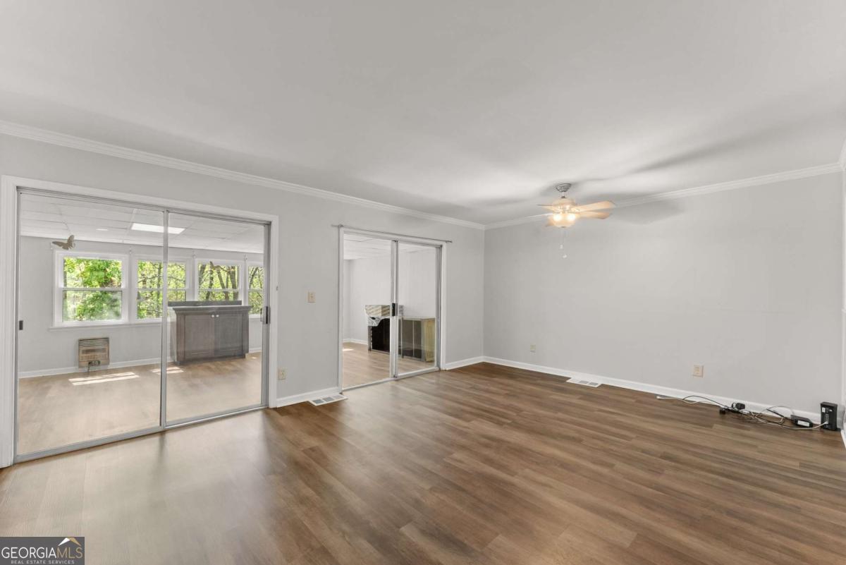 6500 Gaines Ferry Unit H9 Flowery Branch GA 30542