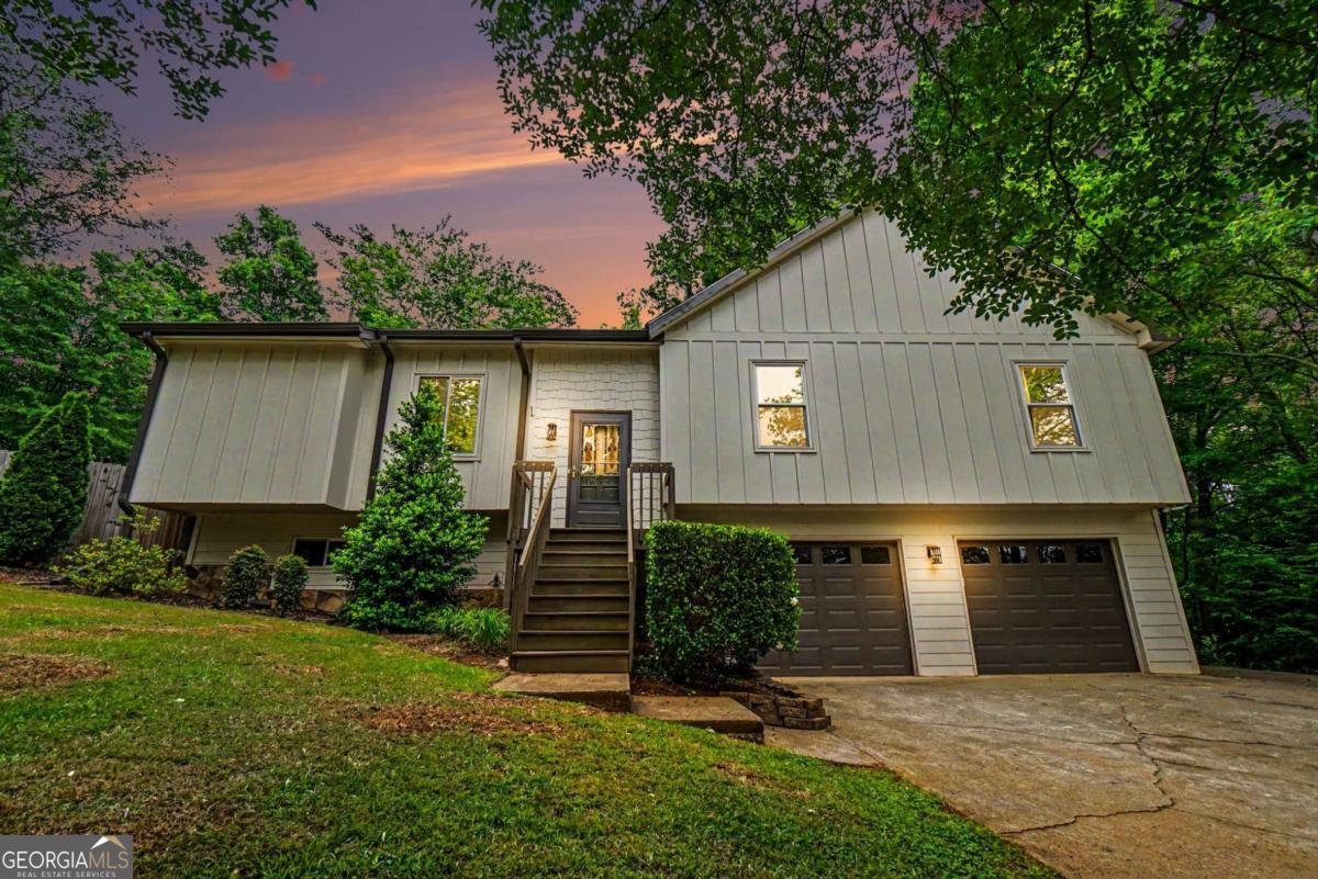 2708 Hawk Drive NE Marietta GA 30066