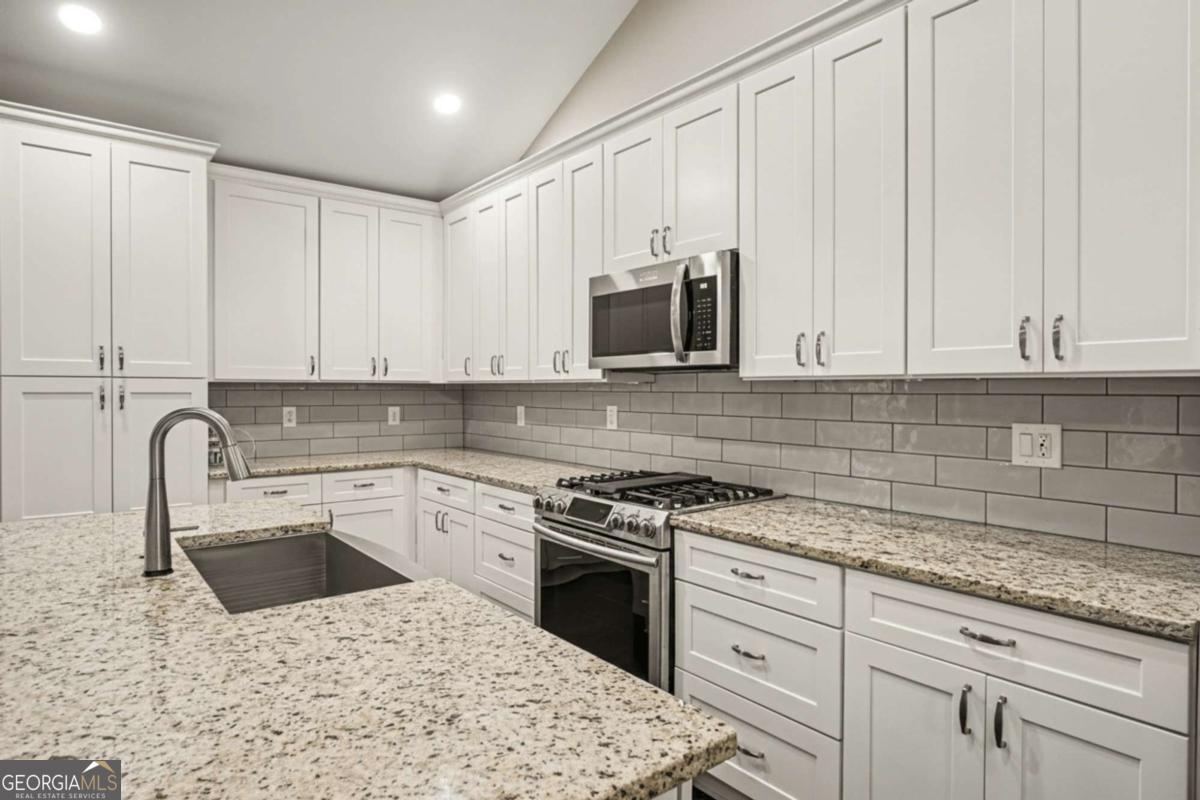 2708 Hawk Drive NE Marietta GA 30066