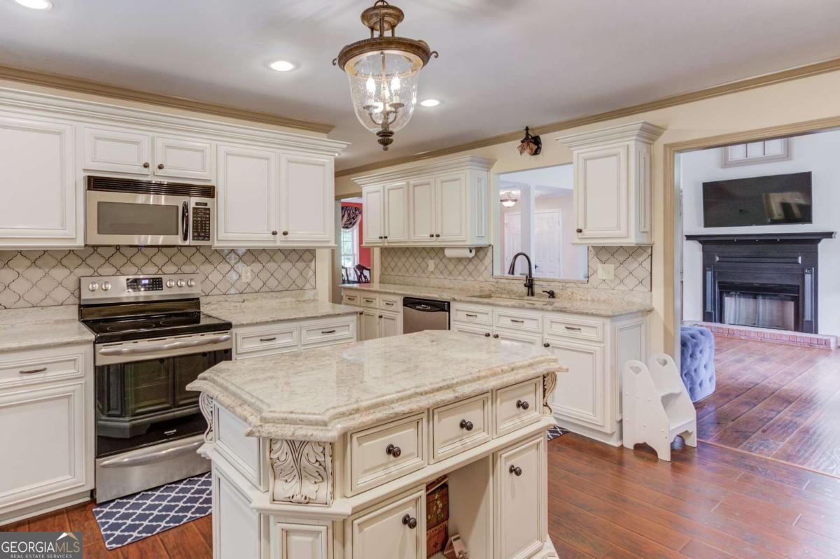 179 Mcever Lane Hoschton GA 30548