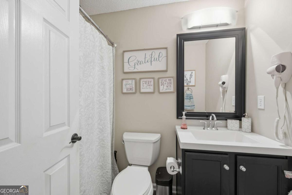 20 Miners Point SE Acworth GA 30102