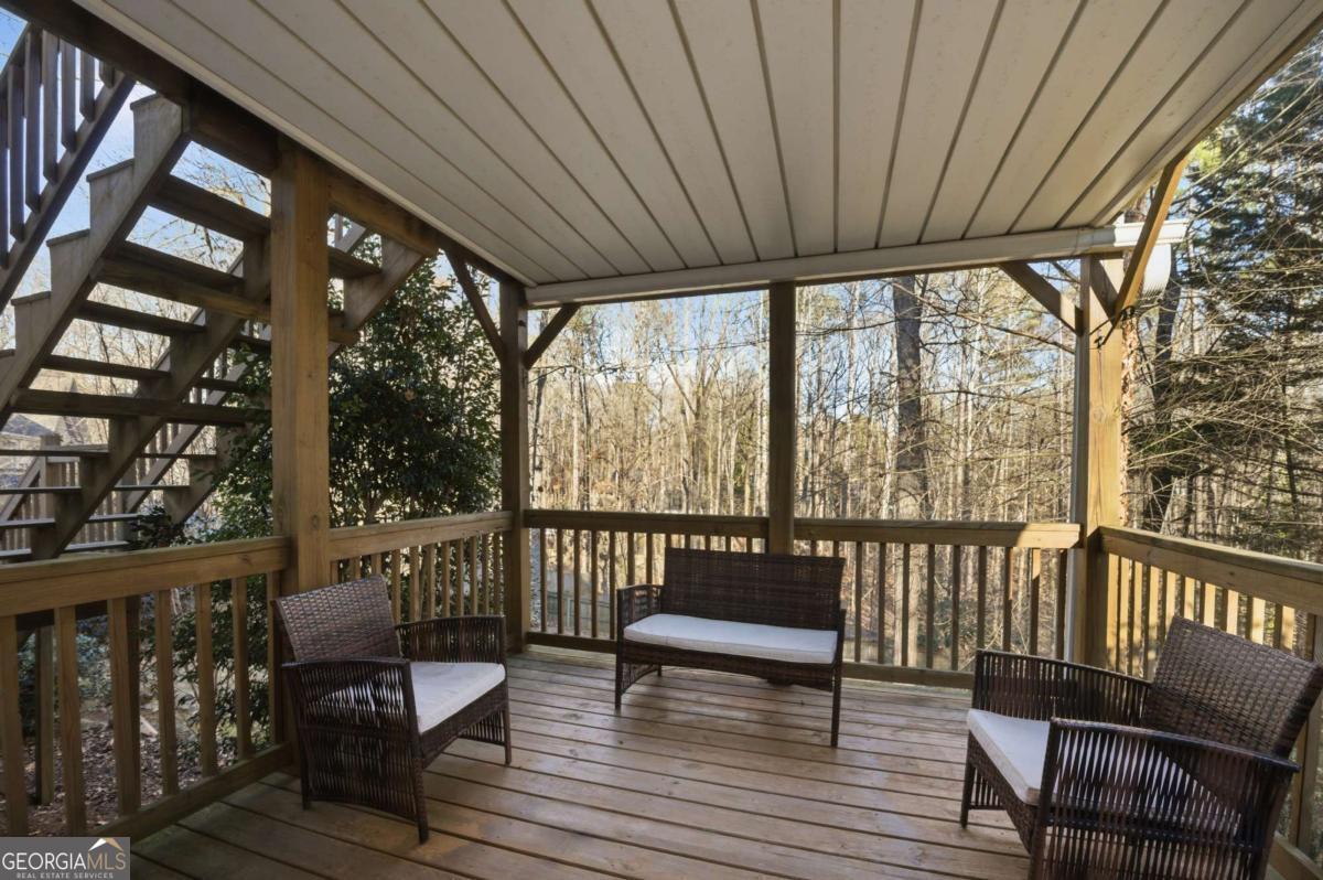 20 Miners Point SE Acworth GA 30102
