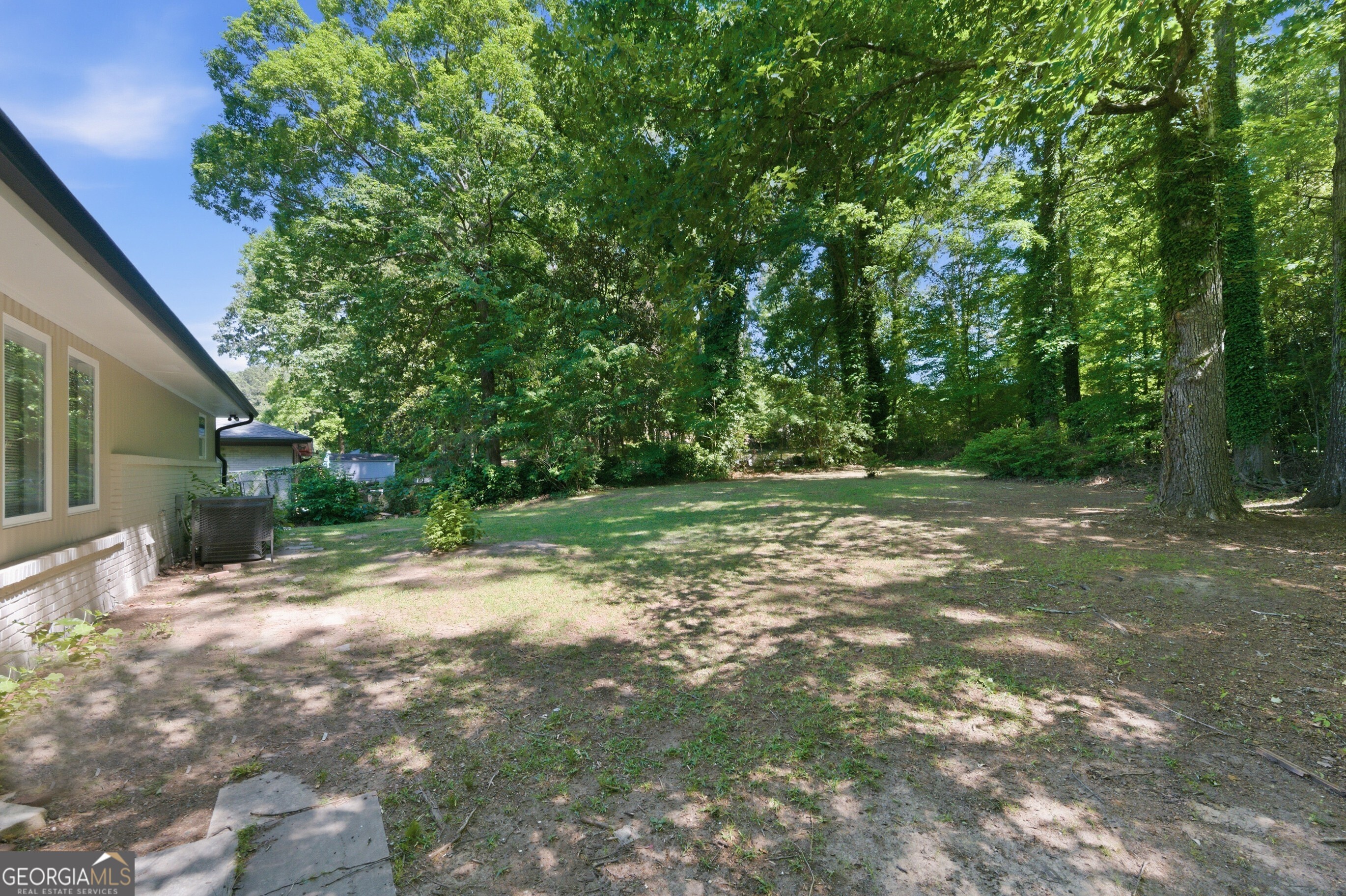 2866 Lancaster Drive East Point GA 30344