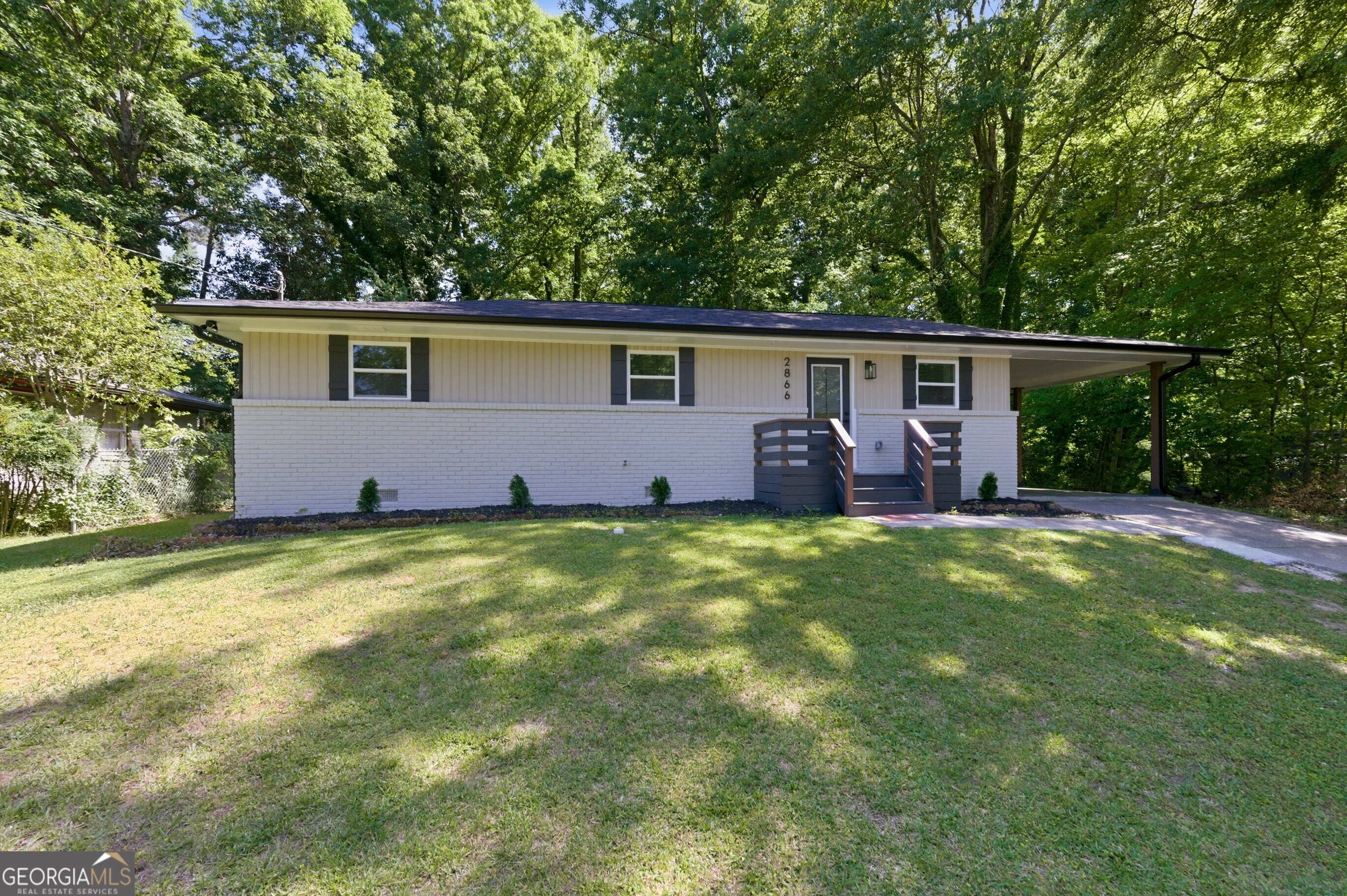 2866 Lancaster Drive East Point GA 30344