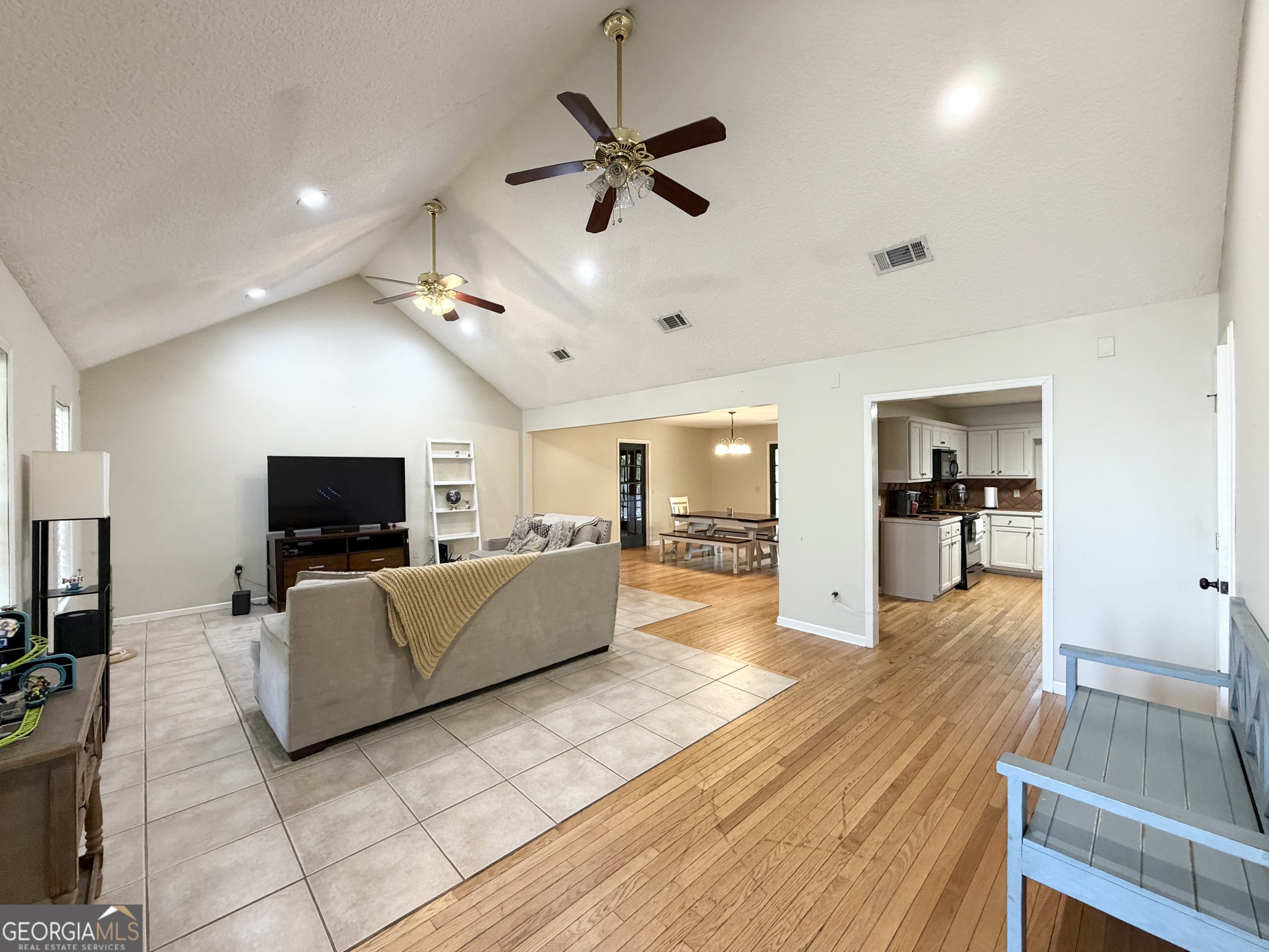 2124 Horseshoe Cove Road Waverly GA 31565