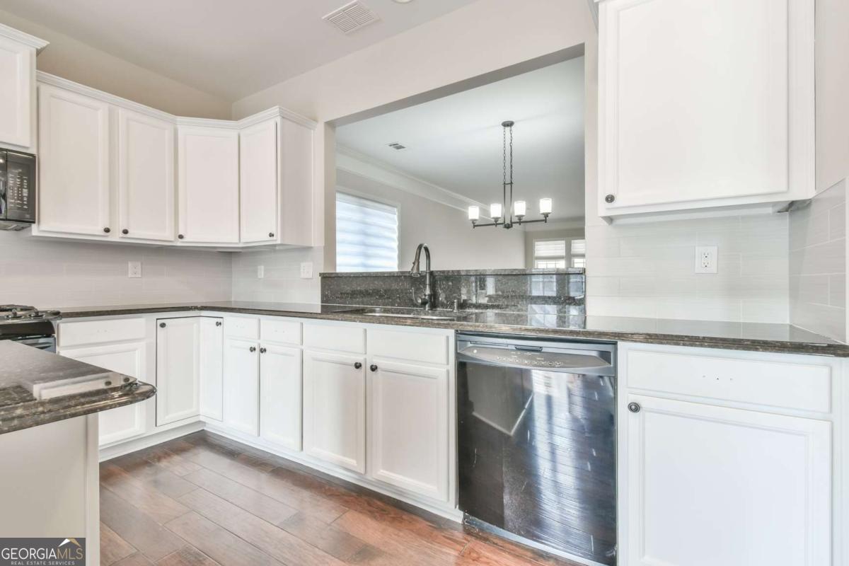 6484 Lantern Ridge Hoschton GA 30548