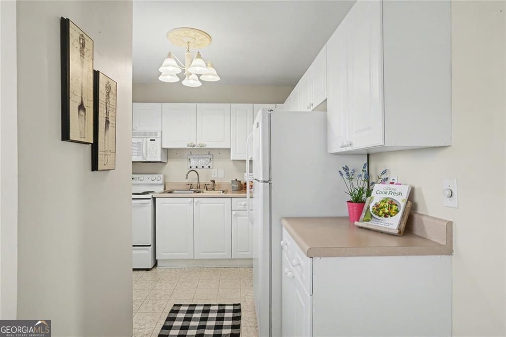 5375 Roswell Road Sandy Springs GA 30342