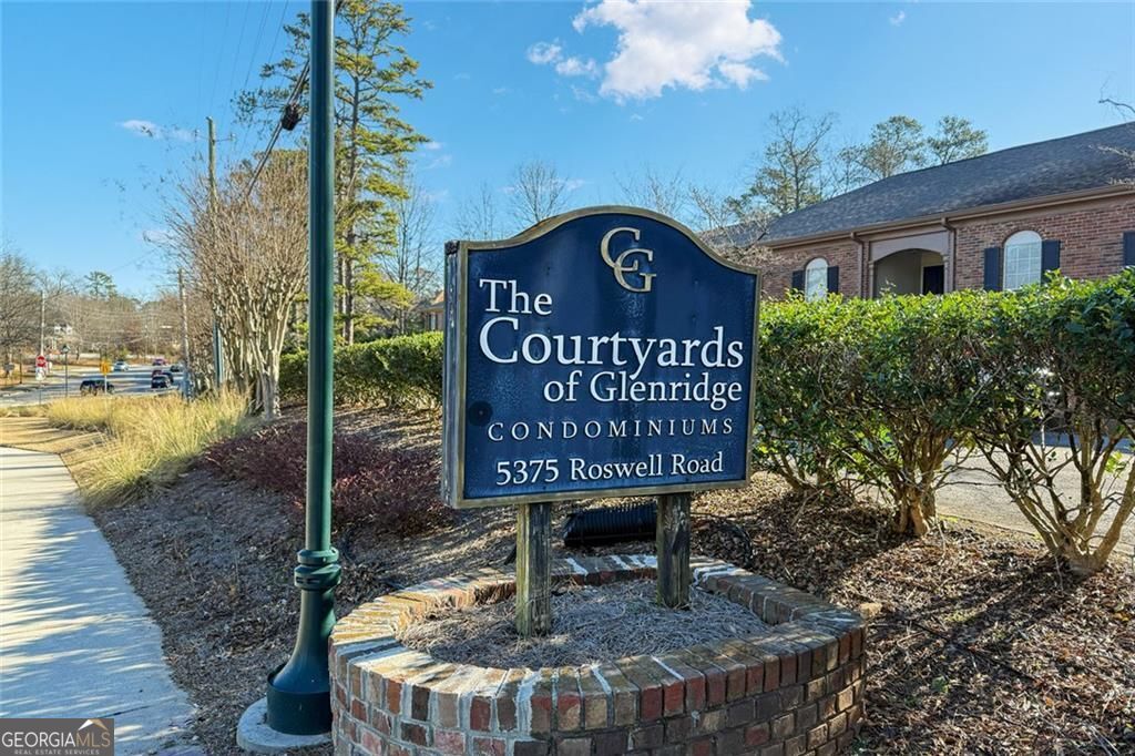 5375 Roswell Road Sandy Springs GA 30342