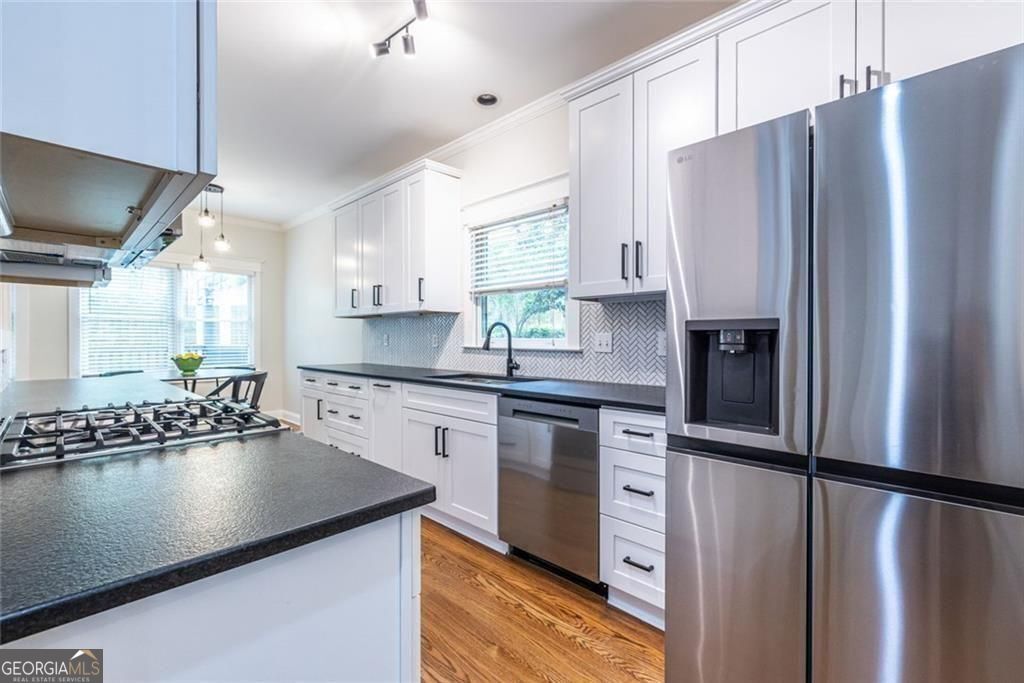 445 Loomis Avenue SE Atlanta GA 30312