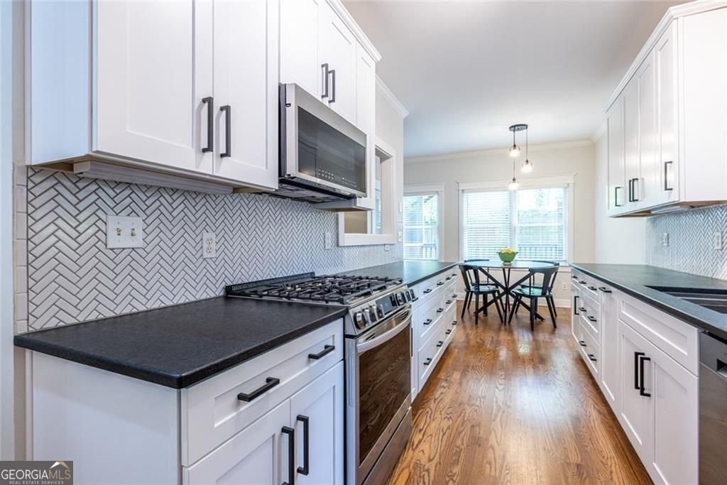 445 Loomis Avenue SE Atlanta GA 30312